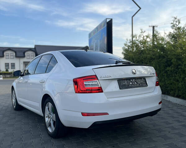 Шкода Октавія 2014 у Хусте на Automoto.ua Білий Шкода Октавія, об'ємом двигуна 1.97 л та пробігом 252 тис. км за 12200 $, фото 20 на Automoto.ua