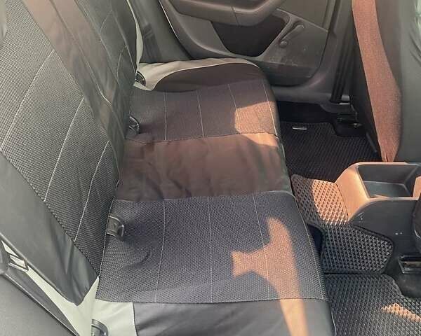 Білий Шкода Октавія, об'ємом двигуна 1.6 л та пробігом 275 тис. км за 9350 $, фото 10 на Automoto.ua