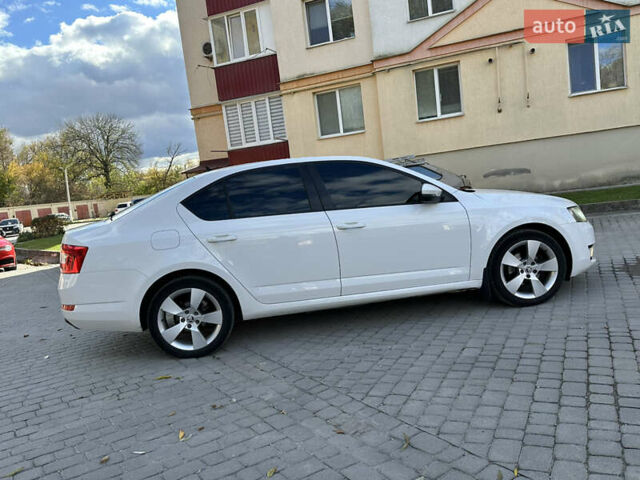 Белый Шкода Октавия, объемом двигателя 1.6 л и пробегом 180 тыс. км за 10700 $, фото 7 на Automoto.ua