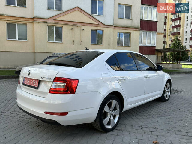 Шкода Октавия 2014 в Каменце-Подольском на Automoto.ua Белый Шкода Октавия, объемом двигателя 1.6 л и пробегом 180 тыс. км за 10800 $, фото 31 на Automoto.ua