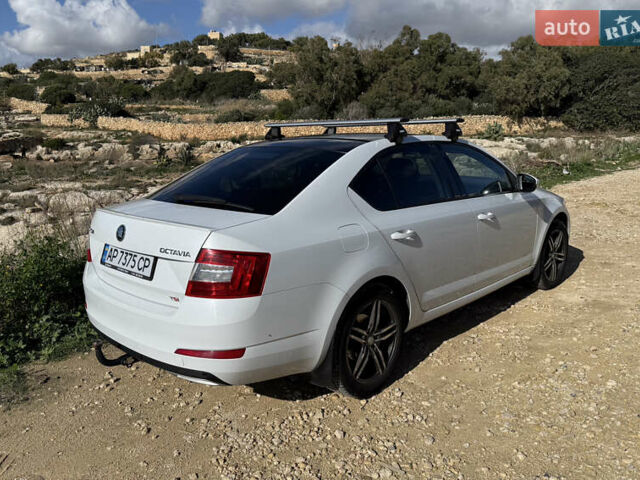 Белый Шкода Октавия, объемом двигателя 1.8 л и пробегом 287 тыс. км за 8500 $, фото 5 на Automoto.ua
