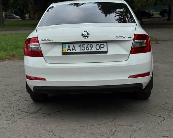 Белый Шкода Октавия, объемом двигателя 1.4 л и пробегом 289 тыс. км за 8000 $, фото 8 на Automoto.ua