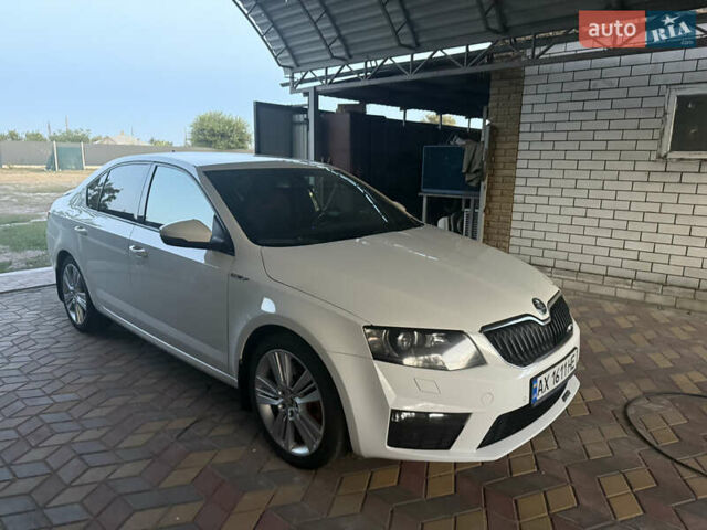 Белый Шкода Октавия, объемом двигателя 1.97 л и пробегом 210 тыс. км за 18500 $, фото 9 на Automoto.ua