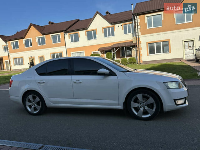 Білий Шкода Октавія, об'ємом двигуна 1.6 л та пробігом 180 тис. км за 11200 $, фото 16 на Automoto.ua