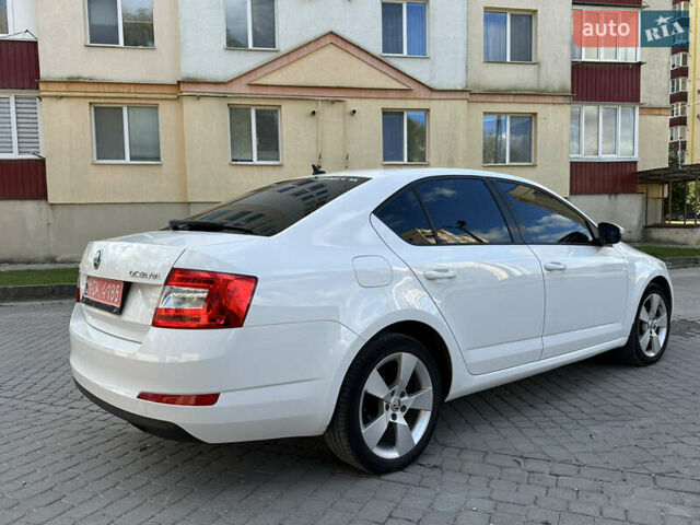 Шкода Октавия 2014 в Каменце-Подольском на Automoto.ua Белый Шкода Октавия, объемом двигателя 1.6 л и пробегом 180 тыс. км за 10800 $, фото 10 на Automoto.ua