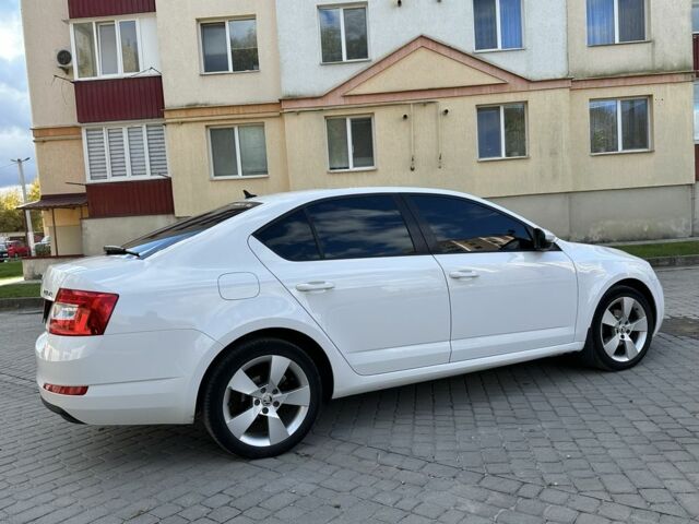 Білий Шкода Октавія, об'ємом двигуна 1.6 л та пробігом 180 тис. км за 10700 $, фото 9 на Automoto.ua