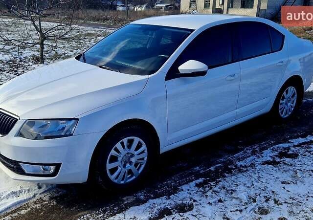 Білий Шкода Октавія, об'ємом двигуна 1.4 л та пробігом 200 тис. км за 12000 $, фото 10 на Automoto.ua