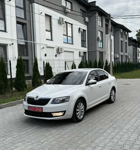 Шкода Октавия 2014 в Ужгороде на Automoto.ua Белый Шкода Октавия, объемом двигателя 1.6 л и пробегом 270 тыс. км за 8950 $, фото 18 на Automoto.ua