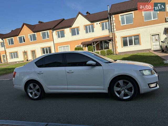 Белый Шкода Октавия, объемом двигателя 1.6 л и пробегом 183 тыс. км за 10300 $, фото 14 на Automoto.ua