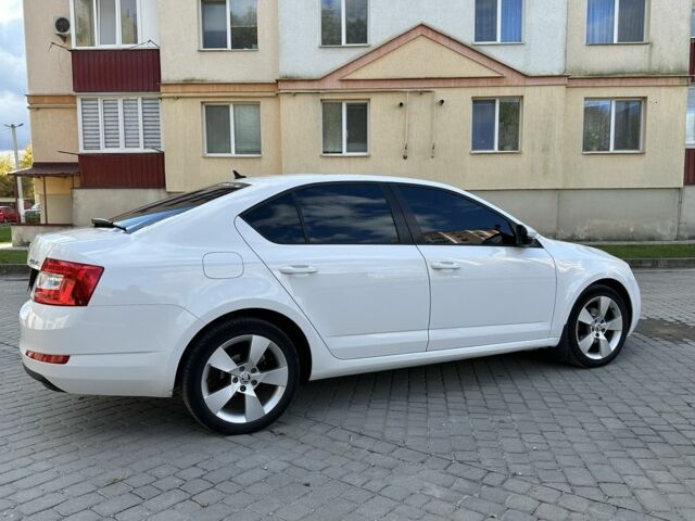 Білий Шкода Октавія, об'ємом двигуна 1.6 л та пробігом 180 тис. км за 10700 $, фото 10 на Automoto.ua