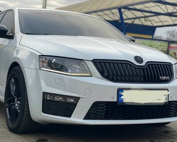 Белый Шкода Октавия, объемом двигателя 1.97 л и пробегом 286 тыс. км за 11900 $, фото 11 на Automoto.ua