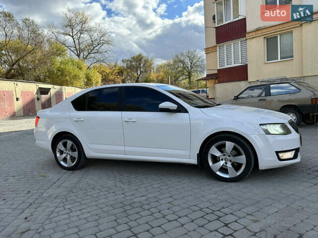 Белый Шкода Октавия, объемом двигателя 1.6 л и пробегом 180 тыс. км за 10700 $, фото 11 на Automoto.ua