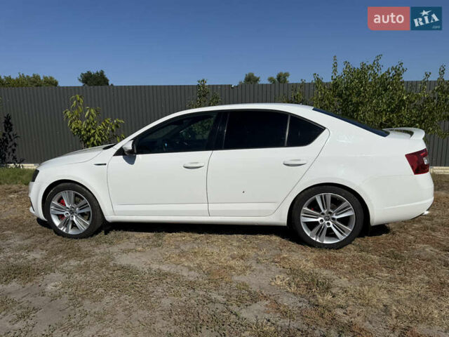 Белый Шкода Октавия, объемом двигателя 1.97 л и пробегом 210 тыс. км за 18500 $, фото 18 на Automoto.ua