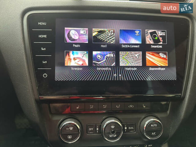 Білий Шкода Октавія, об'ємом двигуна 1.97 л та пробігом 295 тис. км за 12700 $, фото 28 на Automoto.ua