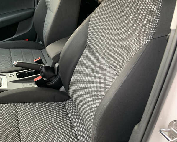 Білий Шкода Октавія, об'ємом двигуна 1.39 л та пробігом 280 тис. км за 7500 $, фото 13 на Automoto.ua