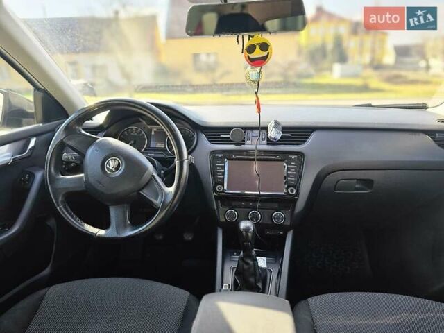 Белый Шкода Октавия, объемом двигателя 1.6 л и пробегом 323 тыс. км за 9200 $, фото 4 на Automoto.ua