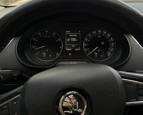 Белый Шкода Октавия, объемом двигателя 1.4 л и пробегом 130 тыс. км за 10000 $, фото 22 на Automoto.ua