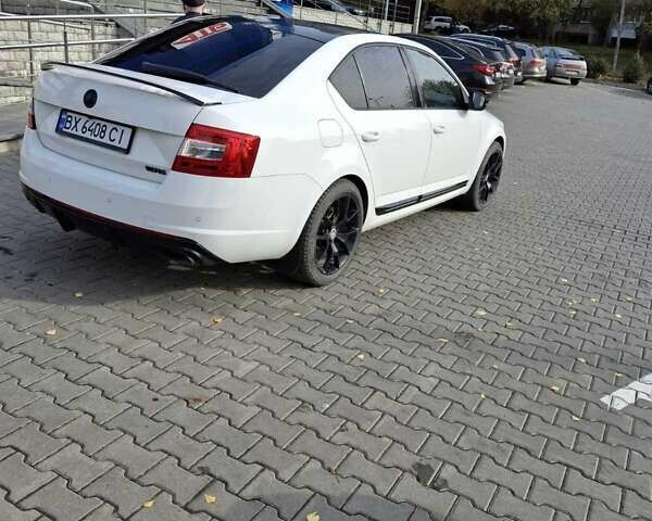 Шкода Октавия 2014 в Хмельницком на Automoto.ua Белый Шкода Октавия, объемом двигателя 1.2 л и пробегом 262 тыс. км за 9200 $, фото 18 на Automoto.ua