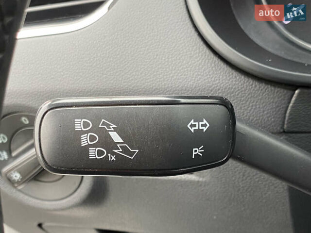 Білий Шкода Октавія, об'ємом двигуна 1.4 л та пробігом 194 тис. км за 8800 $, фото 41 на Automoto.ua