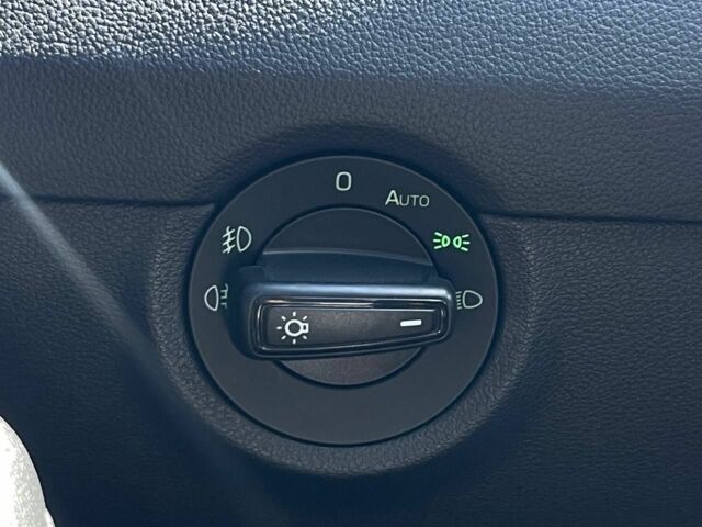 Белый Шкода Октавия, объемом двигателя 2 л и пробегом 221 тыс. км за 14999 $, фото 13 на Automoto.ua