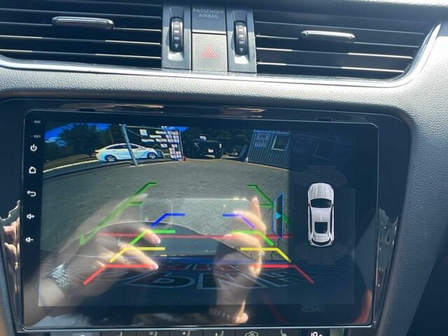 Белый Шкода Октавия, объемом двигателя 2 л и пробегом 221 тыс. км за 14999 $, фото 11 на Automoto.ua