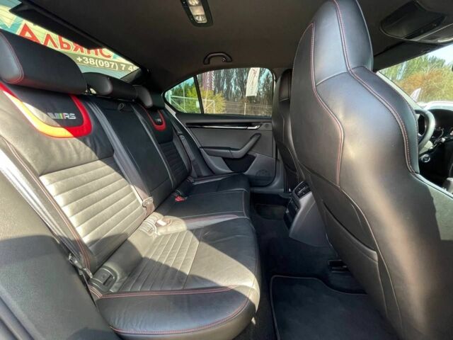 Белый Шкода Октавия, объемом двигателя 2 л и пробегом 221 тыс. км за 14999 $, фото 21 на Automoto.ua