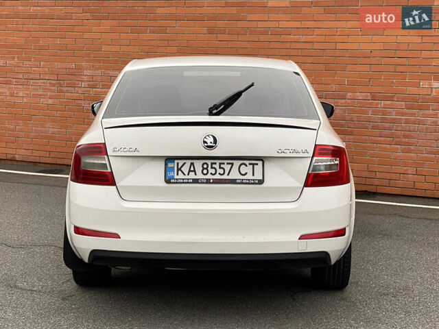 Білий Шкода Октавія, об'ємом двигуна 1.4 л та пробігом 194 тис. км за 8800 $, фото 13 на Automoto.ua