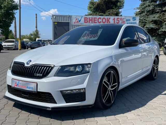 Белый Шкода Октавия, объемом двигателя 2 л и пробегом 221 тыс. км за 14999 $, фото 2 на Automoto.ua