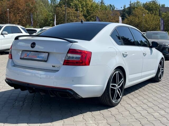 Белый Шкода Октавия, объемом двигателя 2 л и пробегом 221 тыс. км за 14999 $, фото 6 на Automoto.ua