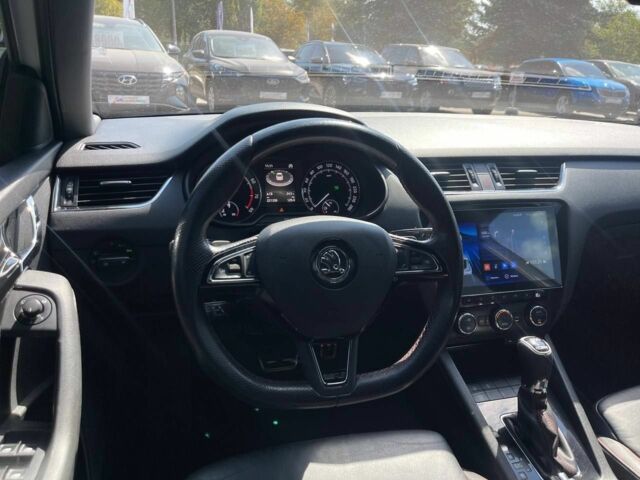 Белый Шкода Октавия, объемом двигателя 2 л и пробегом 221 тыс. км за 14999 $, фото 10 на Automoto.ua