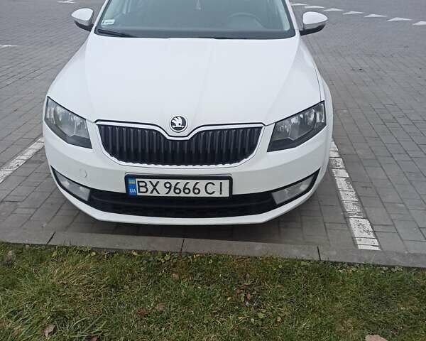 Белый Шкода Октавия, объемом двигателя 1.6 л и пробегом 211 тыс. км за 9800 $, фото 9 на Automoto.ua