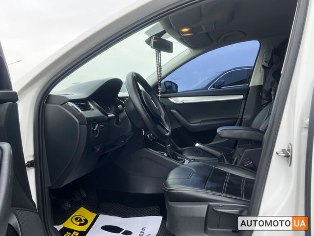 Білий Шкода Октавія, об'ємом двигуна 1.6 л та пробігом 290 тис. км за 11300 $, фото 8 на Automoto.ua