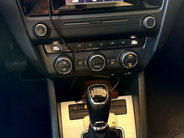 Белый Шкода Октавия, объемом двигателя 1.4 л и пробегом 135 тыс. км за 13000 $, фото 5 на Automoto.ua