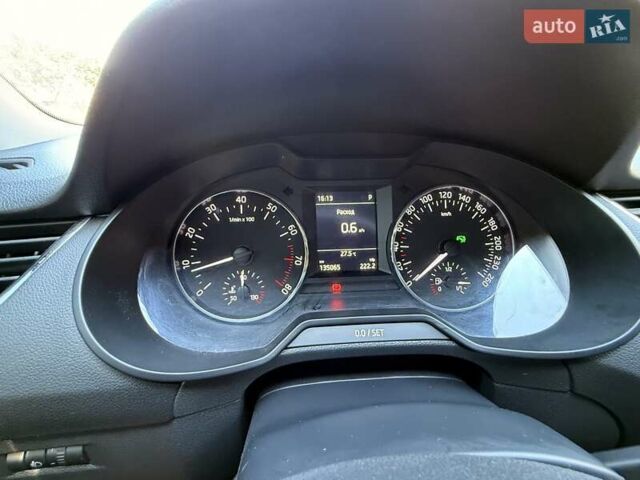 Белый Шкода Октавия, объемом двигателя 1.4 л и пробегом 136 тыс. км за 12000 $, фото 6 на Automoto.ua