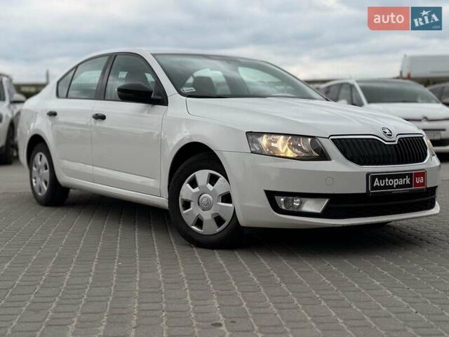 Білий Шкода Октавія, об'ємом двигуна 1.2 л та пробігом 270 тис. км за 8790 $, фото 2 на Automoto.ua