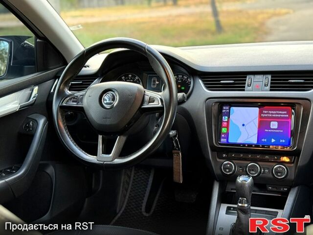 Белый Шкода Октавия, объемом двигателя 1.8 л и пробегом 220 тыс. км за 12999 $, фото 6 на Automoto.ua