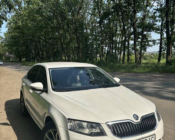 Белый Шкода Октавия, объемом двигателя 1.4 л и пробегом 187 тыс. км за 12500 $, фото 7 на Automoto.ua