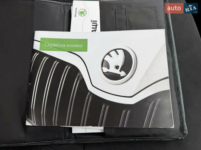 Білий Шкода Октавія, об'ємом двигуна 1.8 л та пробігом 192 тис. км за 10499 $, фото 51 на Automoto.ua