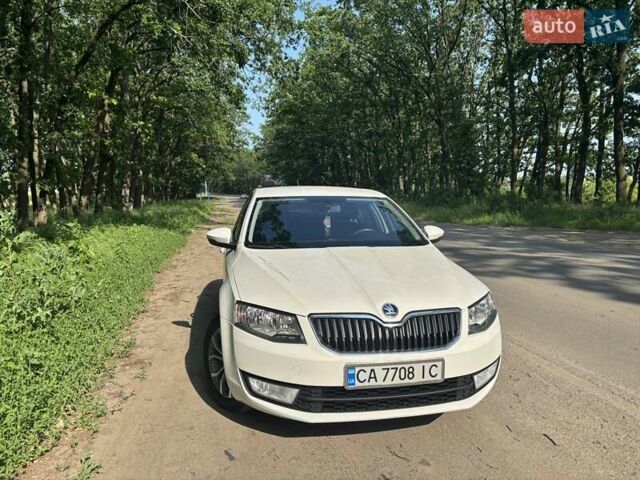 Белый Шкода Октавия, объемом двигателя 1.4 л и пробегом 187 тыс. км за 12500 $, фото 6 на Automoto.ua