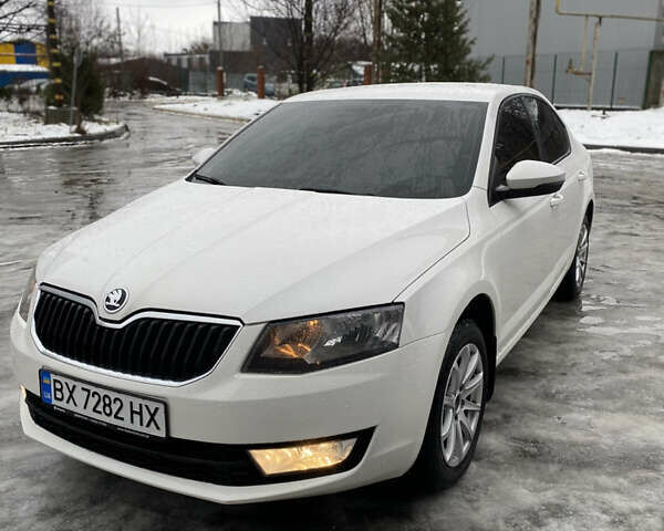 Белый Шкода Октавия, объемом двигателя 1.4 л и пробегом 340 тыс. км за 9800 $, фото 1 на Automoto.ua