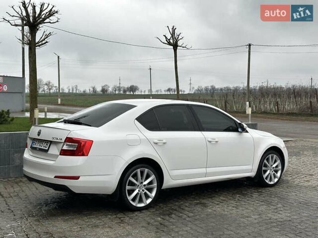 Білий Шкода Октавія, об'ємом двигуна 1.8 л та пробігом 190 тис. км за 12000 $, фото 7 на Automoto.ua