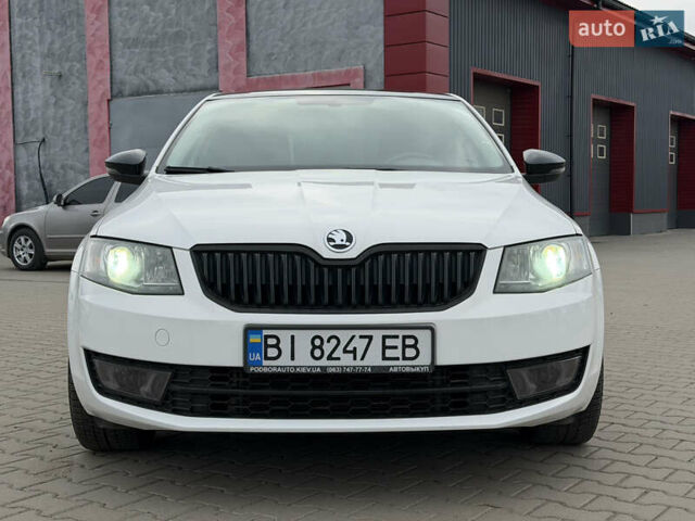 Білий Шкода Октавія, об'ємом двигуна 1.8 л та пробігом 192 тис. км за 10499 $, фото 15 на Automoto.ua
