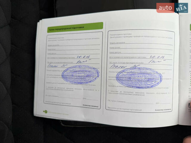 Білий Шкода Октавія, об'ємом двигуна 1.8 л та пробігом 192 тис. км за 10499 $, фото 53 на Automoto.ua