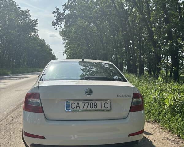 Белый Шкода Октавия, объемом двигателя 1.4 л и пробегом 187 тыс. км за 12500 $, фото 15 на Automoto.ua