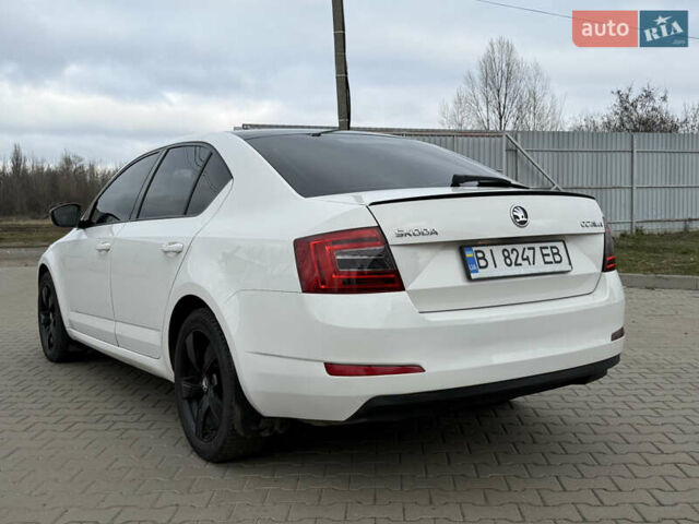 Білий Шкода Октавія, об'ємом двигуна 1.8 л та пробігом 192 тис. км за 10499 $, фото 21 на Automoto.ua