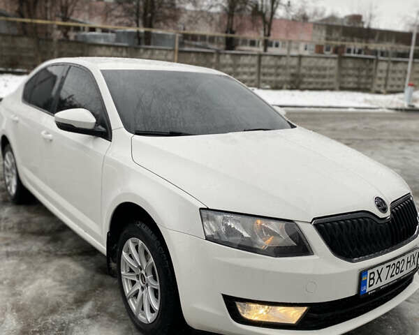 Белый Шкода Октавия, объемом двигателя 1.4 л и пробегом 340 тыс. км за 9800 $, фото 2 на Automoto.ua