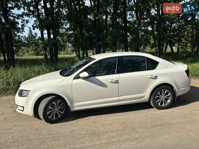 Белый Шкода Октавия, объемом двигателя 1.4 л и пробегом 187 тыс. км за 12500 $, фото 8 на Automoto.ua