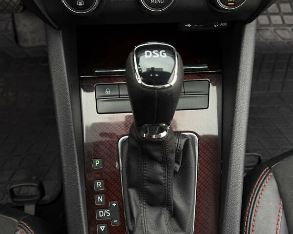 Білий Шкода Октавія, об'ємом двигуна 1.8 л та пробігом 192 тис. км за 10499 $, фото 43 на Automoto.ua