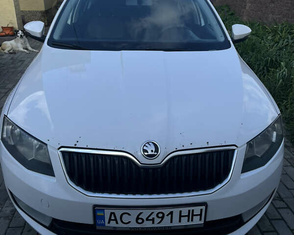 Белый Шкода Октавия, объемом двигателя 1.2 л и пробегом 322 тыс. км за 8300 $, фото 9 на Automoto.ua
