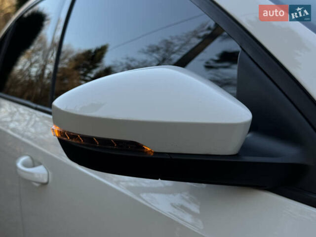 Белый Шкода Октавия, объемом двигателя 1.6 л и пробегом 207 тыс. км за 10499 $, фото 34 на Automoto.ua